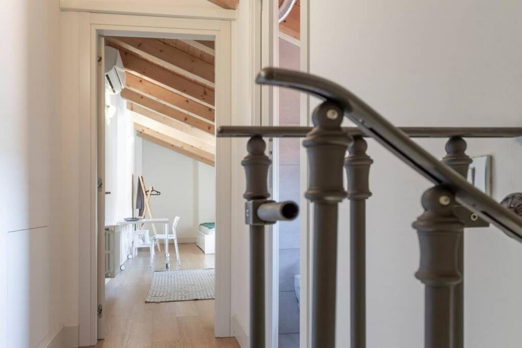 Palazzo Tergesteo Tirabora Suite Apartments Trieste Eksteriør bilde